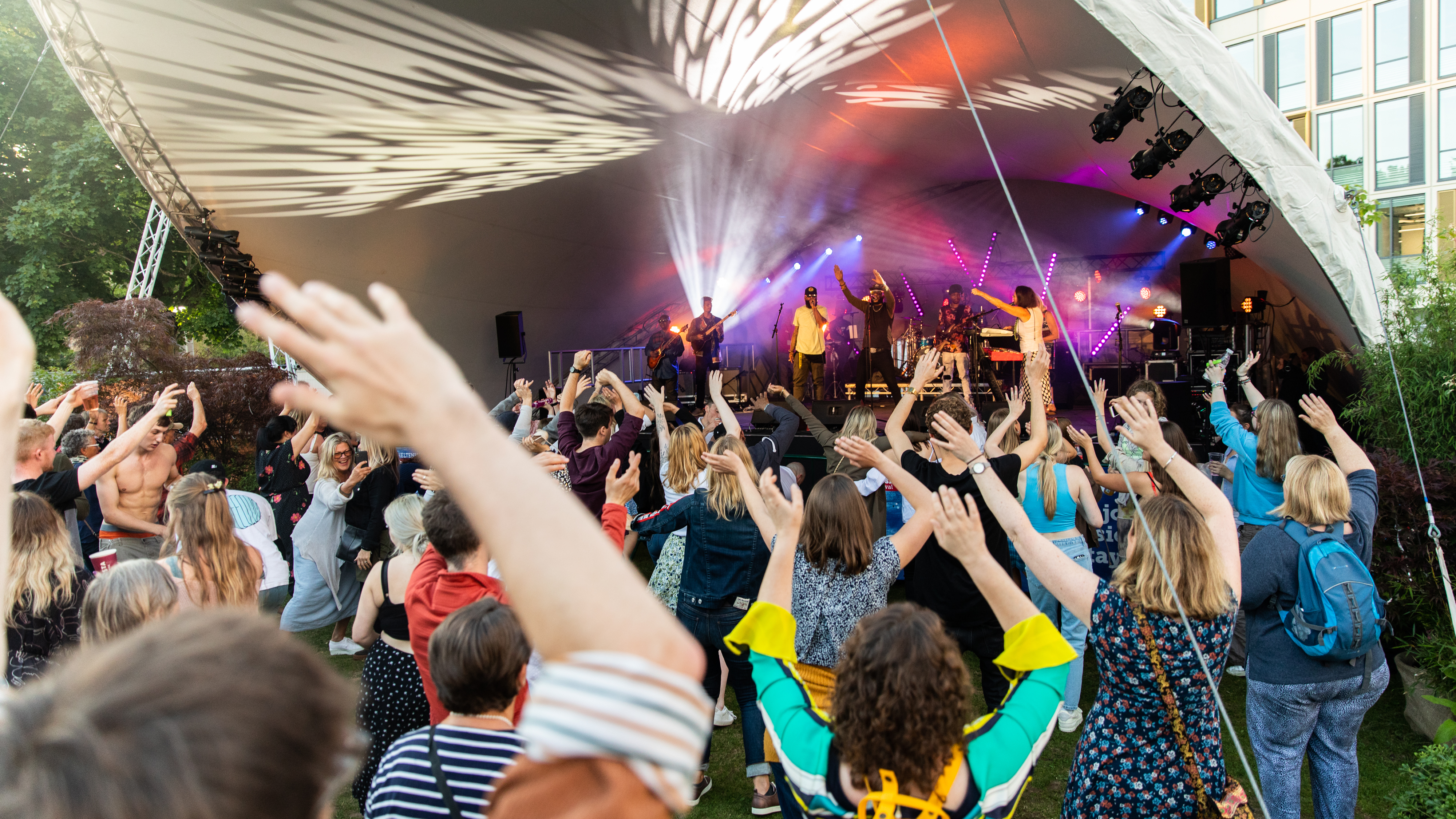 2021_Jul_CF_Music_AroundTown_Freestage-3457